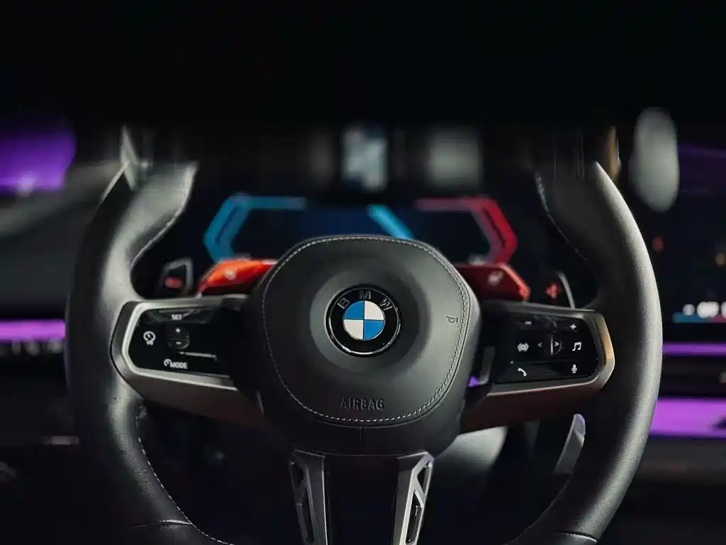 BMW M5 2025 M5