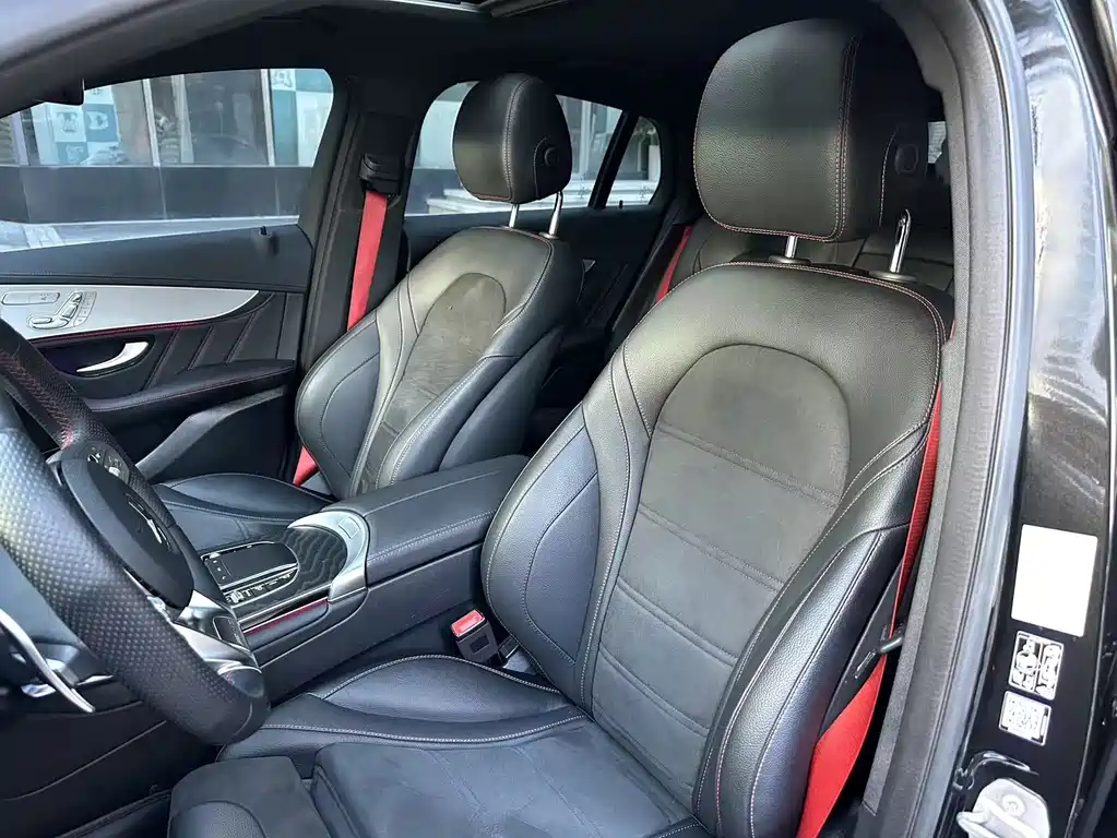 MERCEDES-BENZ GLC COUPE AMG