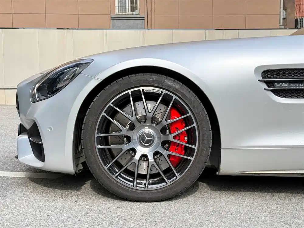 Mercedes-Benz AMG GT — миниатюра 18