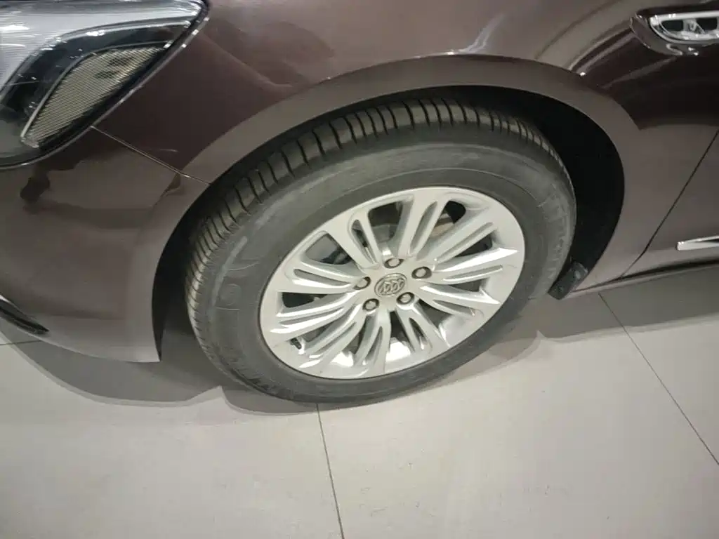 Buick LaCrosse — миниатюра 23