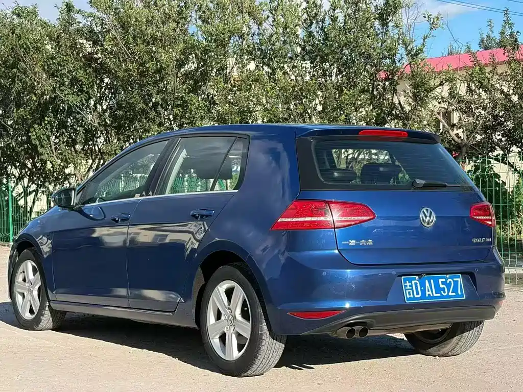 Volkswagen Golf — миниатюра 6