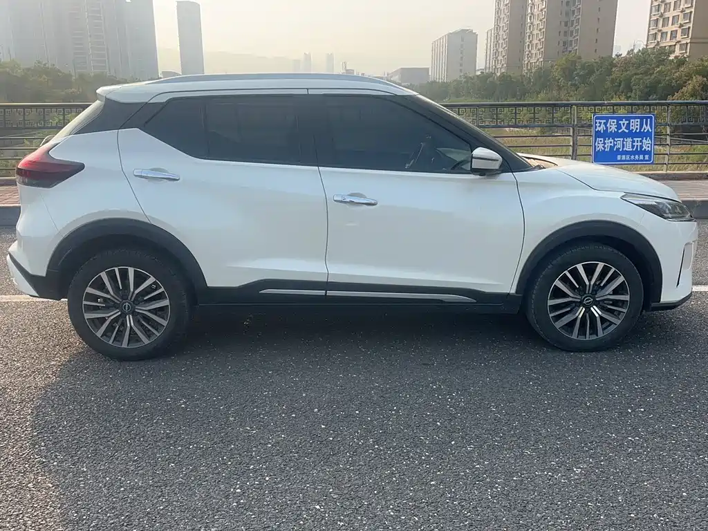 Nissan Kicks — миниатюра 6