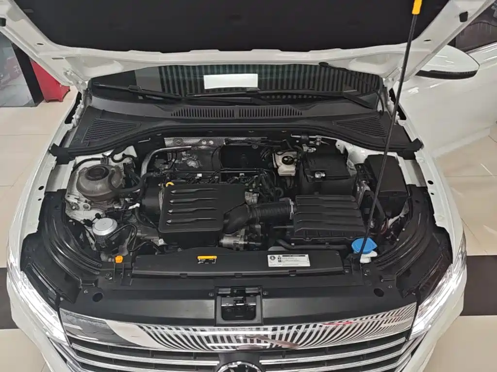 Volkswagen Lavida — миниатюра 20