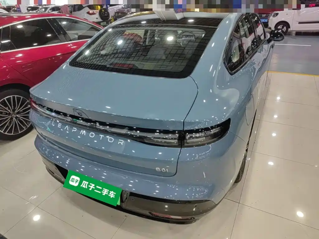 Leapmotor Leapmotor B01 — миниатюра 7
