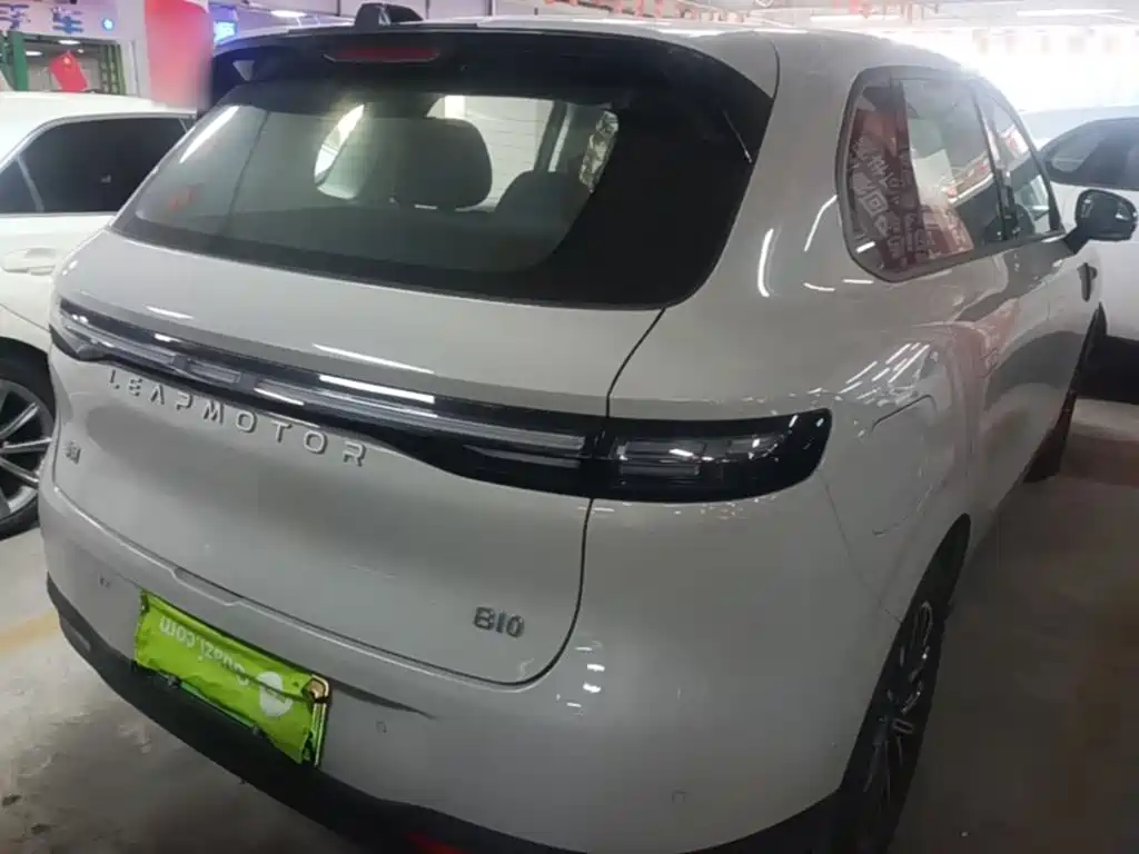 Leapmotor Leapmotor B10 — миниатюра 7