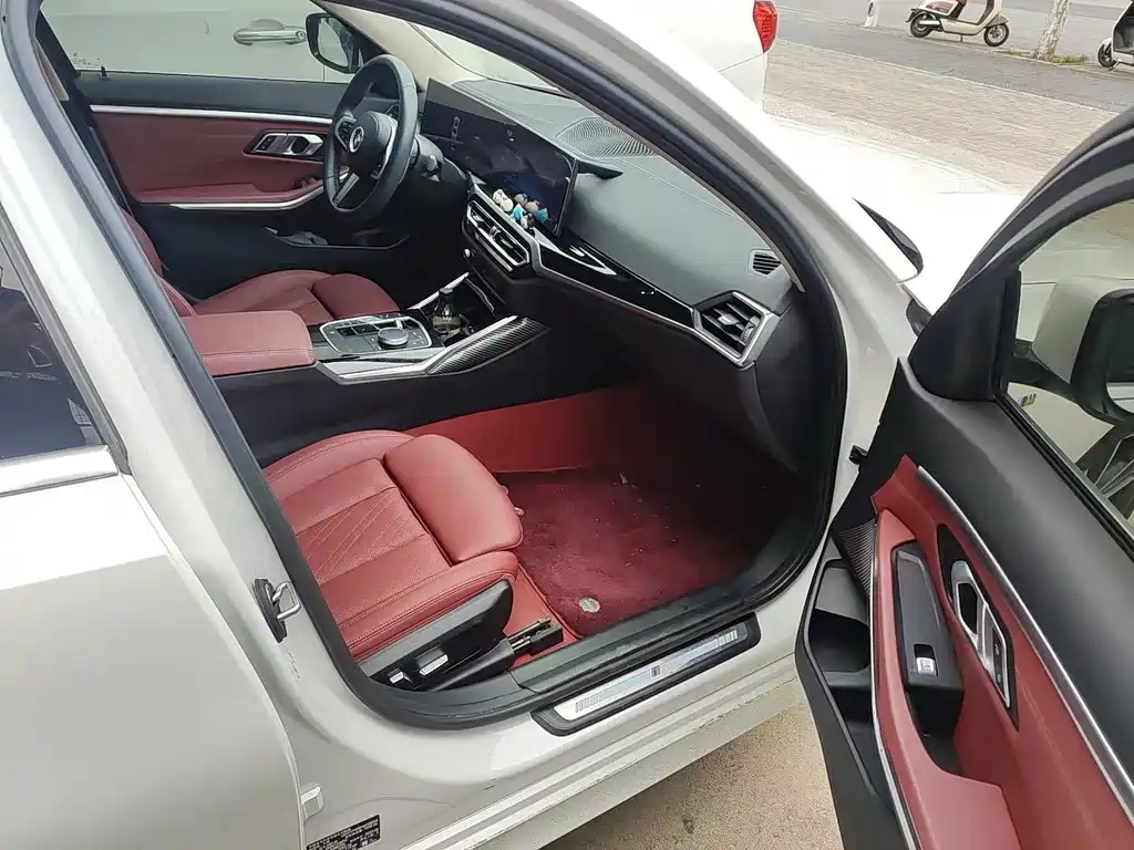 BMW 3 Series — миниатюра 2