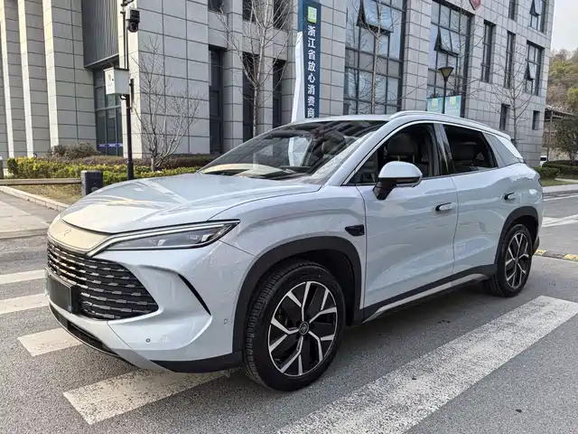 BYD SONG L DM I 2025