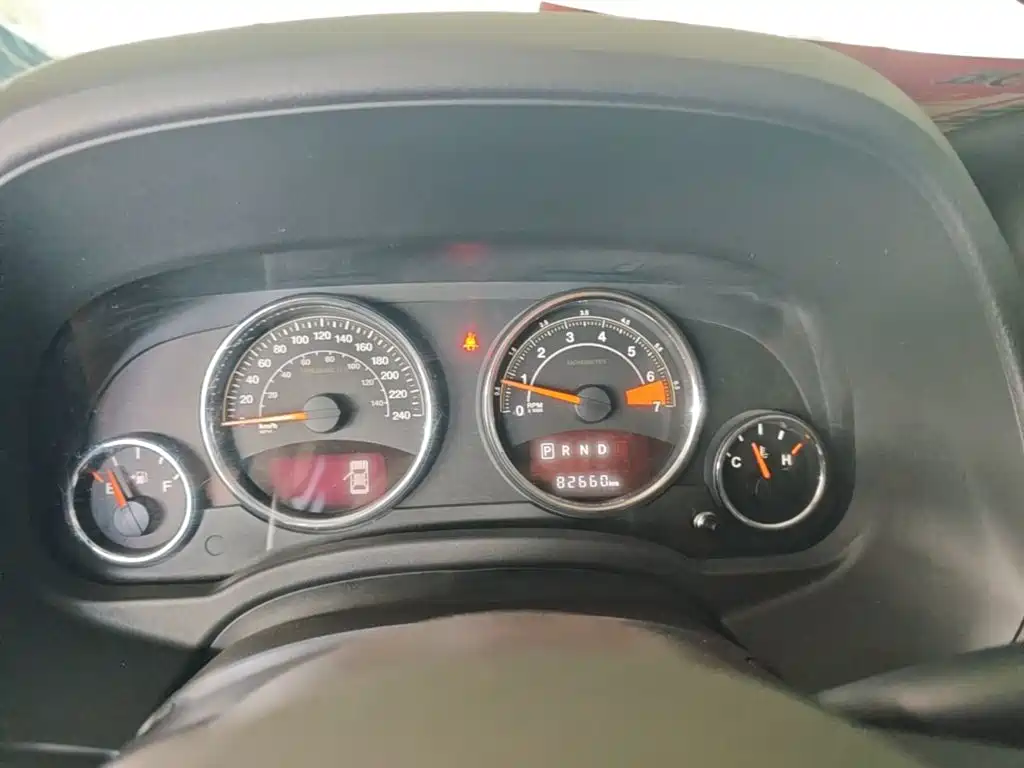 Jeep Compass (Import) — миниатюра 12