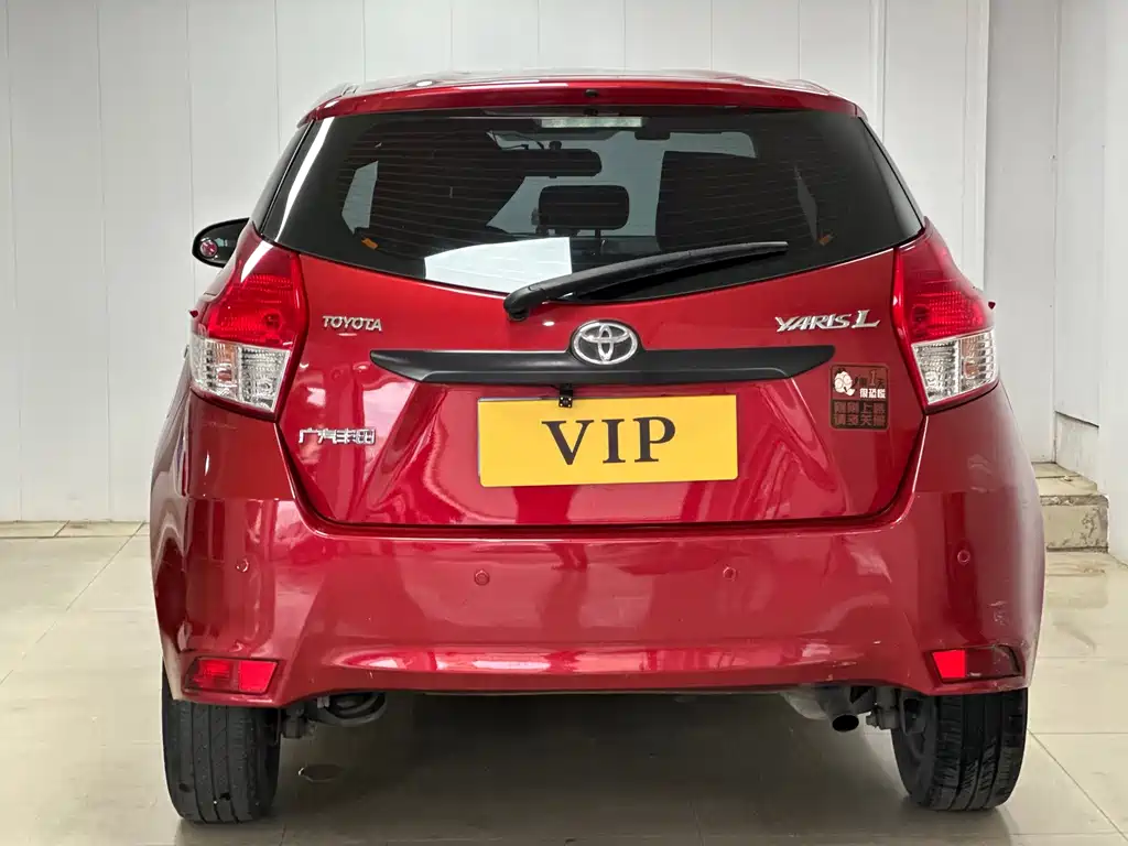 Toyota Yaris L — миниатюра 10