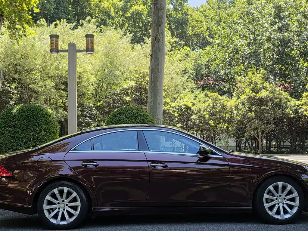 Mercedes-Benz CLS — миниатюра 7
