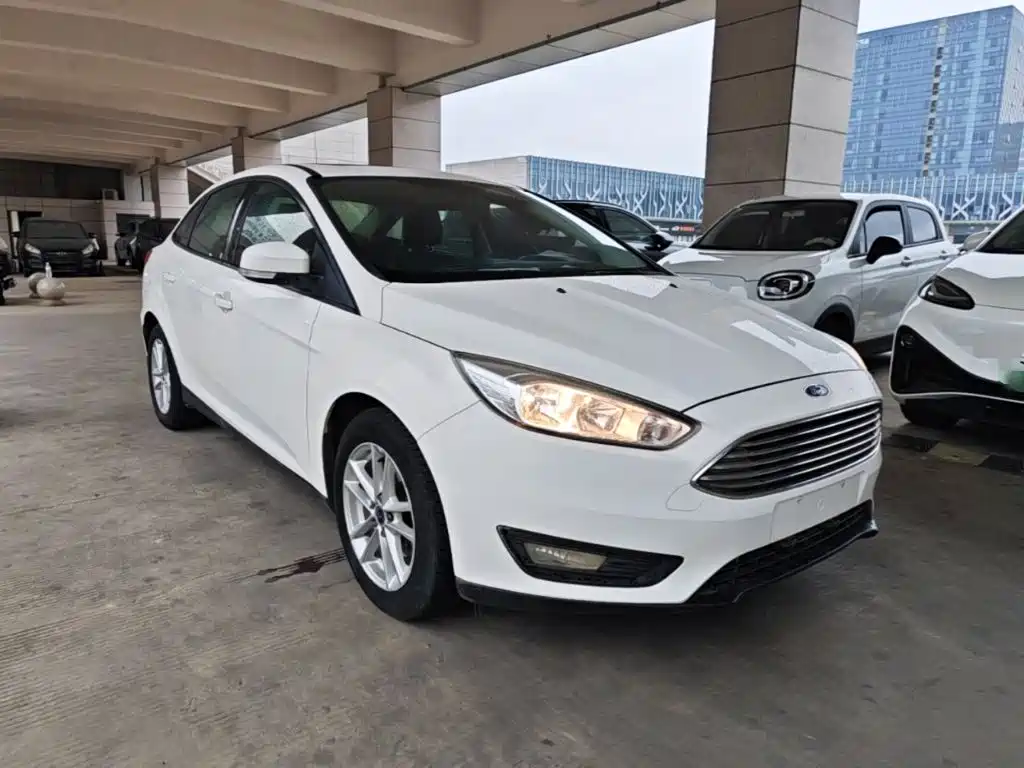 Ford Focus — миниатюра 4