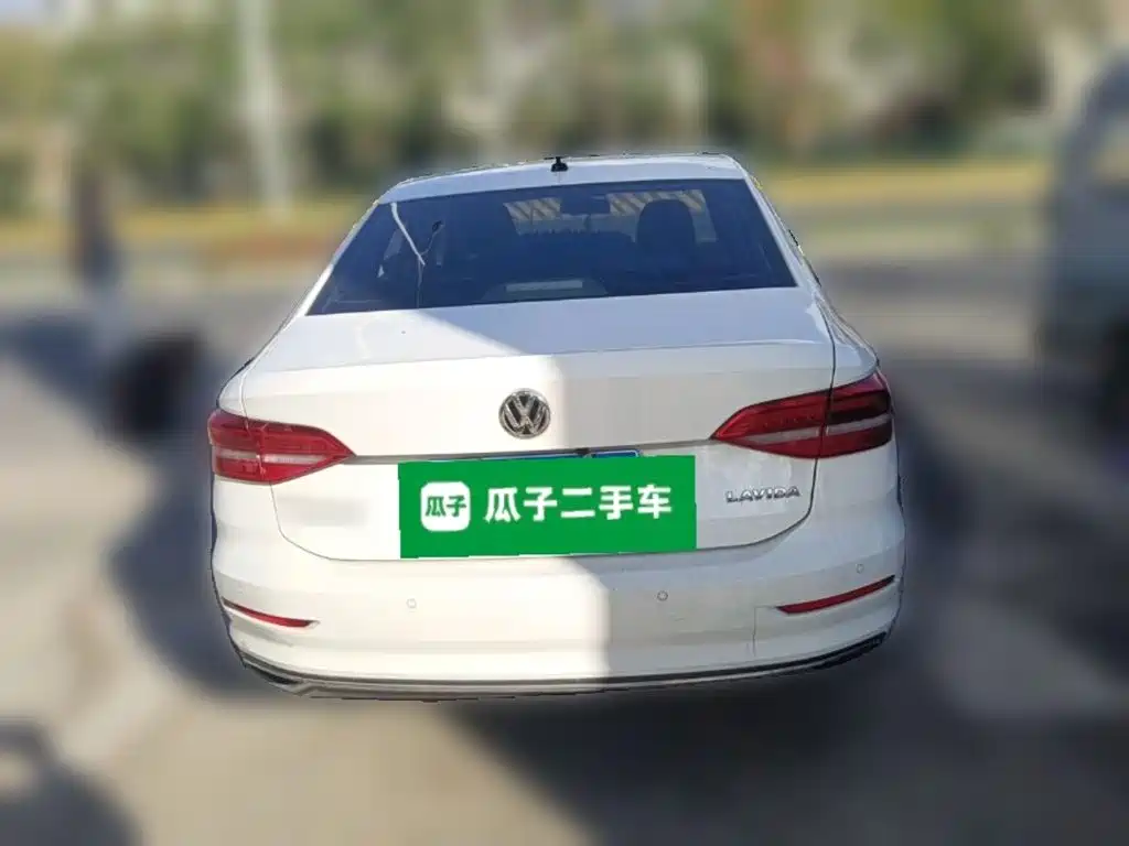 Volkswagen Lavida — миниатюра 3