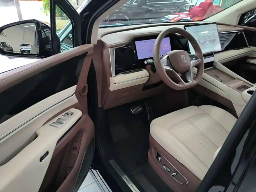 BYD Xia — миниатюра 16