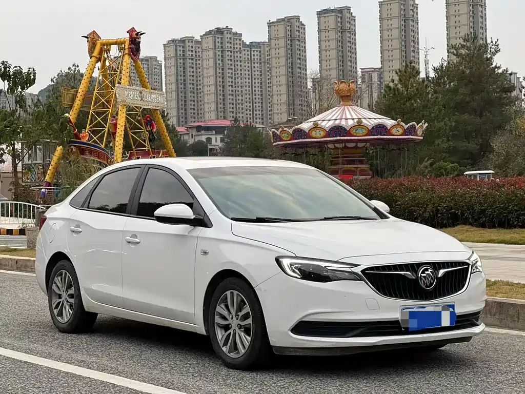 Buick Excelle — миниатюра 3