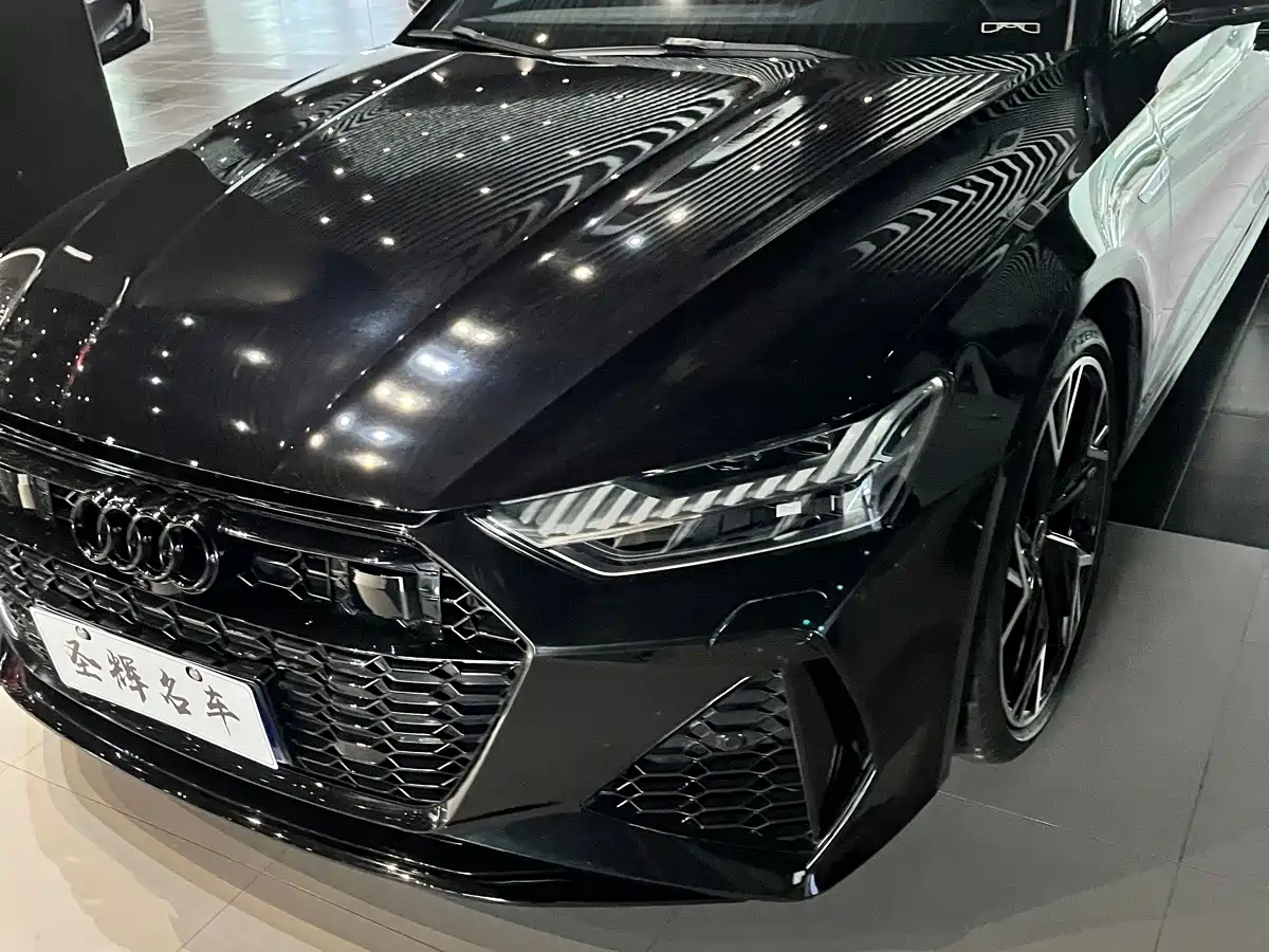奥迪A7L 2024款 45 TFSI quattro S-line 黑武士版 2024