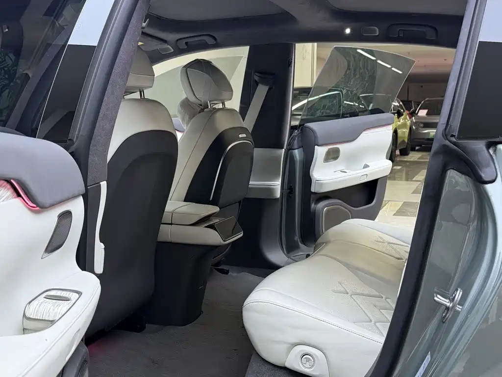 NIO ET7 — миниатюра 5