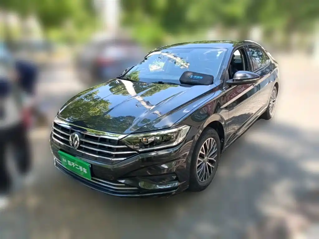Volkswagen Sagitar 2019