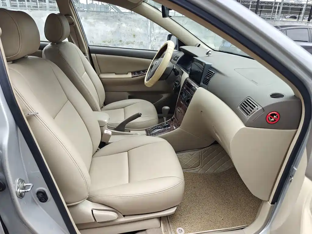 Toyota Corolla — миниатюра 10