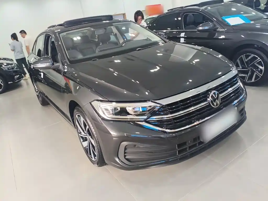 Volkswagen Sagitar — миниатюра 4
