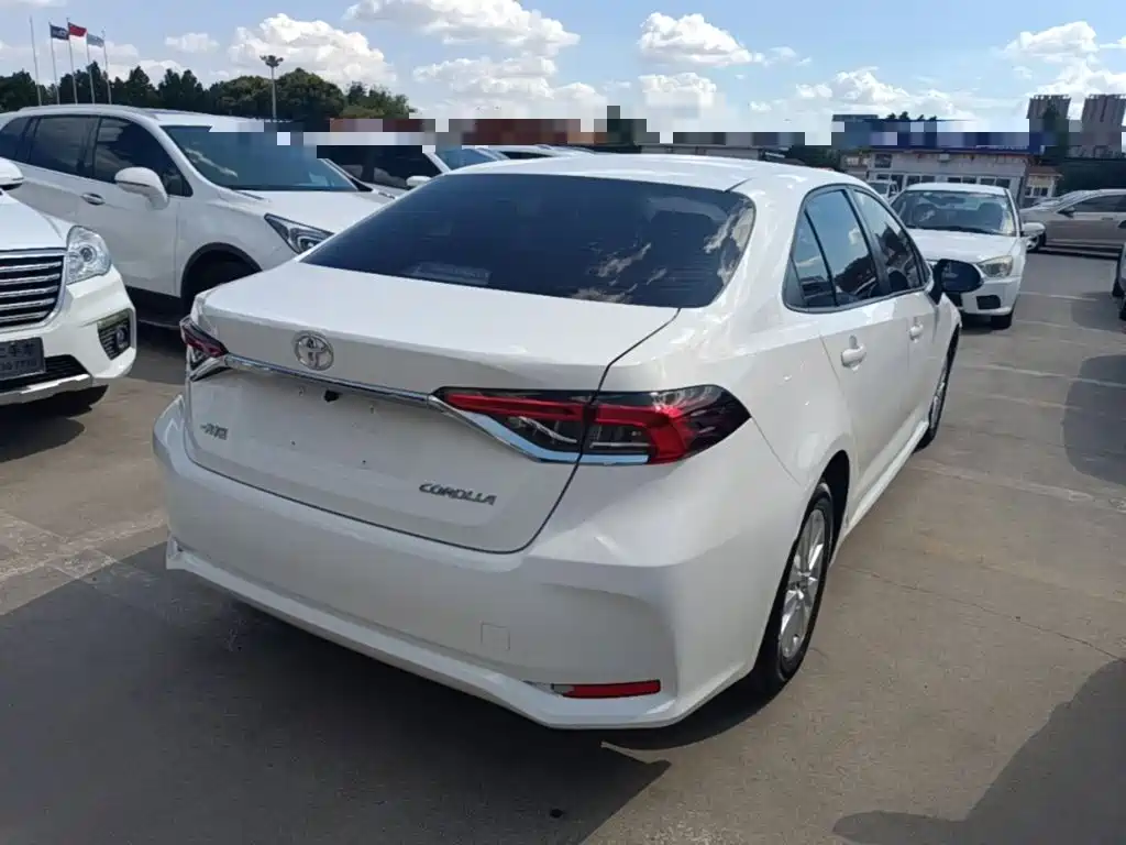 Toyota Corolla — миниатюра 7