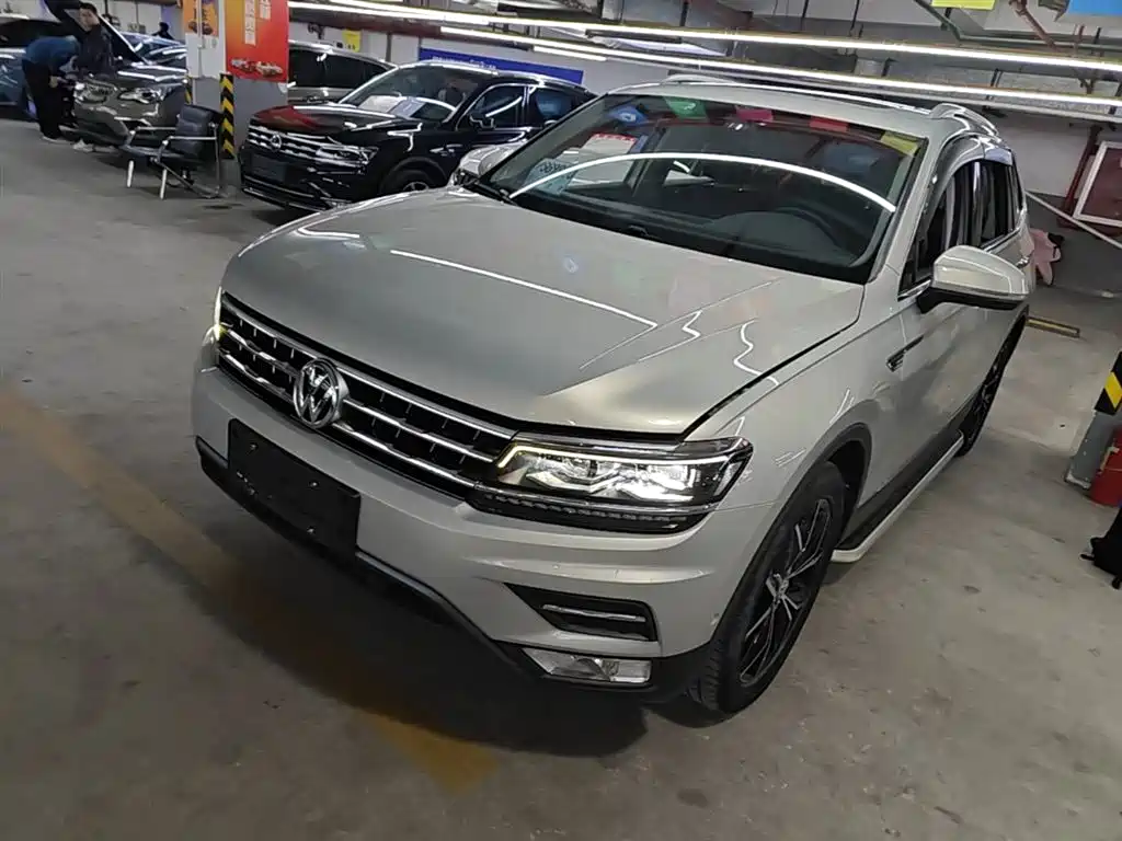 Volkswagen Tiguan L 2020