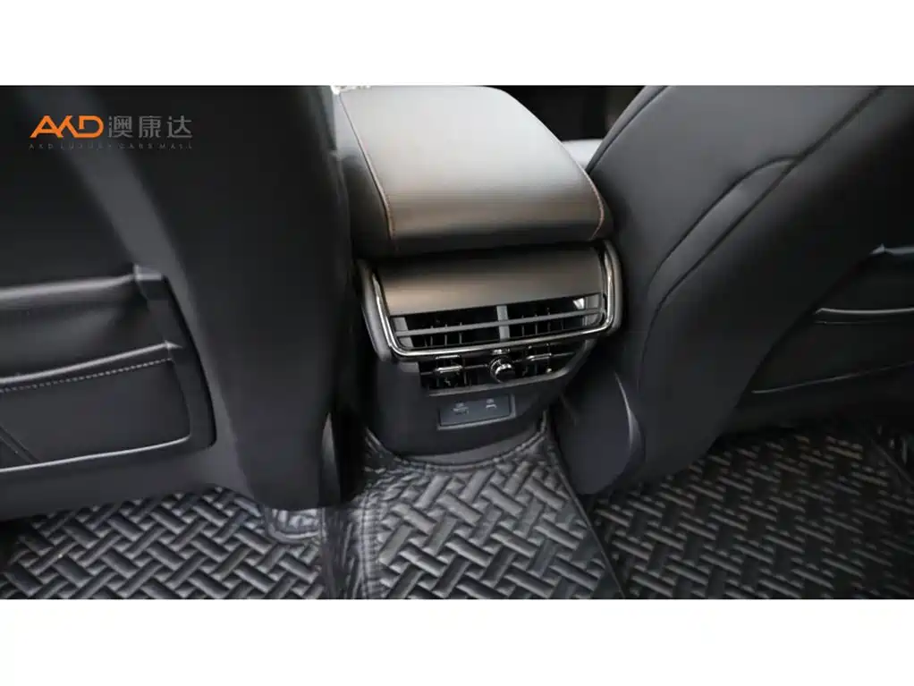 Ford Mondeo — миниатюра 9