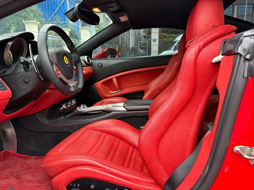 Ferrari California T — миниатюра 9