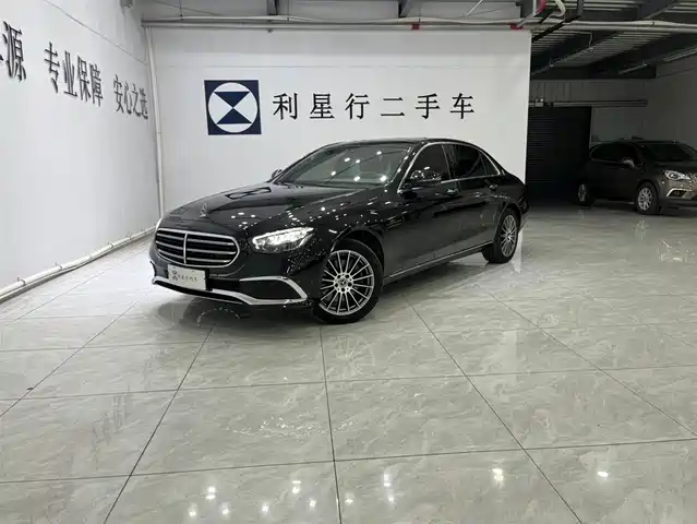 MERCEDES BENZ E CLASS