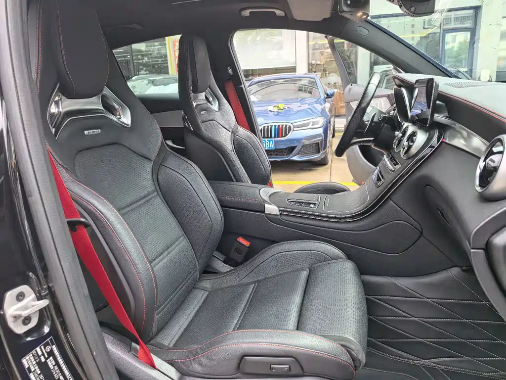 Mercedes-Benz GLC Coupe AMG — миниатюра 9