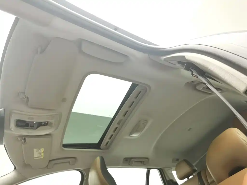 Volvo V60 — миниатюра 14