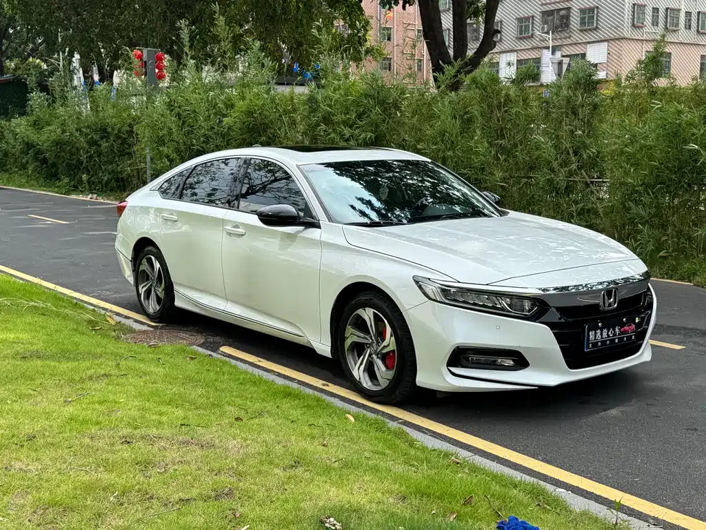 Honda Accord — миниатюра 3
