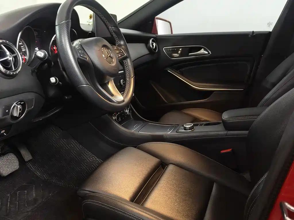 Mercedes-Benz CLA (Import) — миниатюра 9