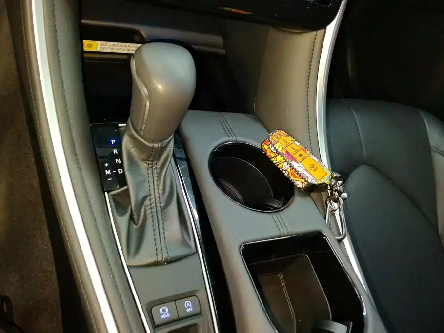 Toyota Avalon — миниатюра 16