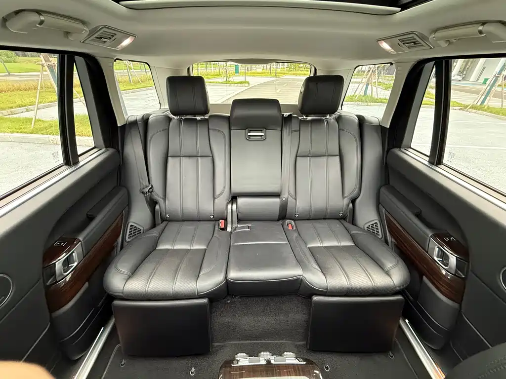 Land Rover Range Rover — миниатюра 16