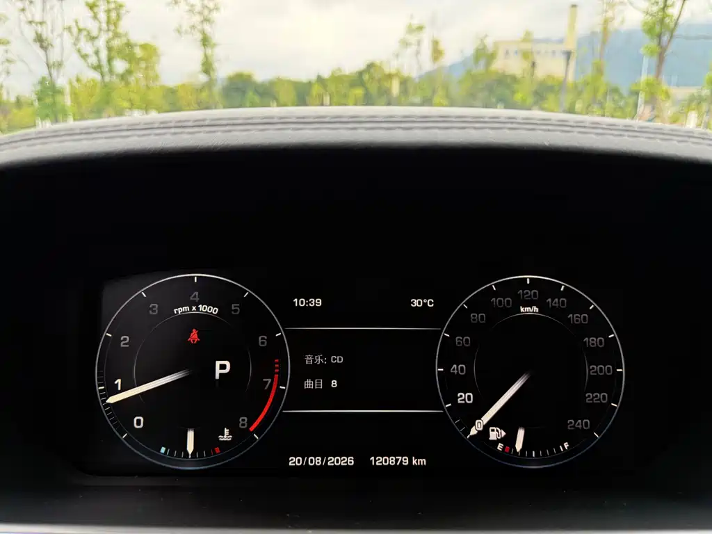 Land Rover Range Rover — миниатюра 23