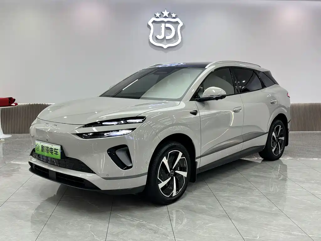 BYD Sealion 06