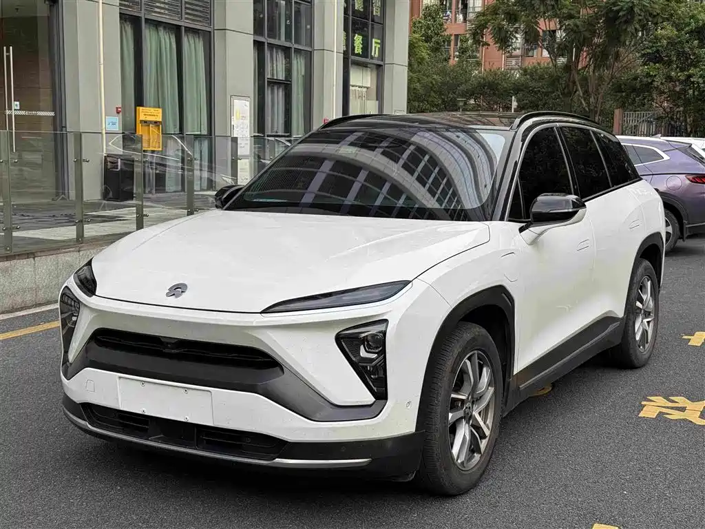 NIO ES6