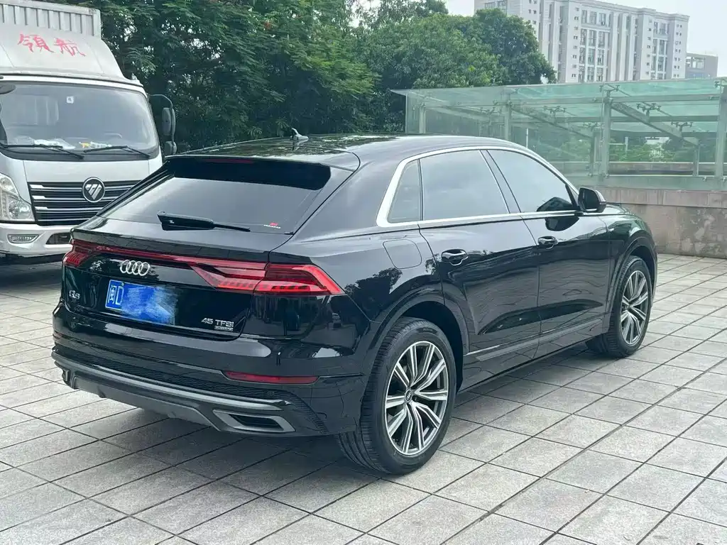 Audi Q8 — миниатюра 7