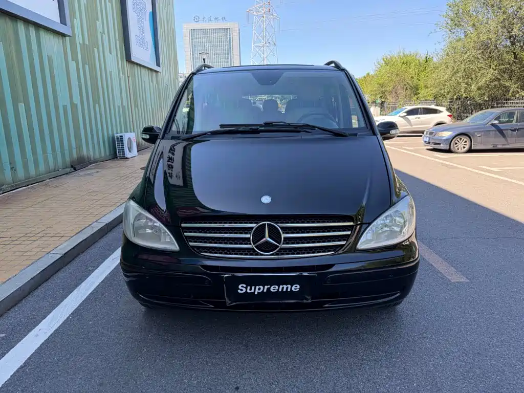 Mercedes-Benz Viano — миниатюра 2