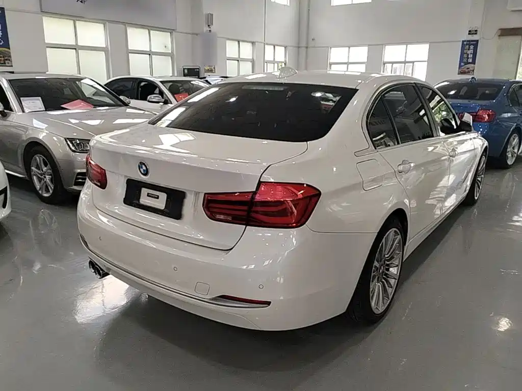 BMW 3 Series — миниатюра 7