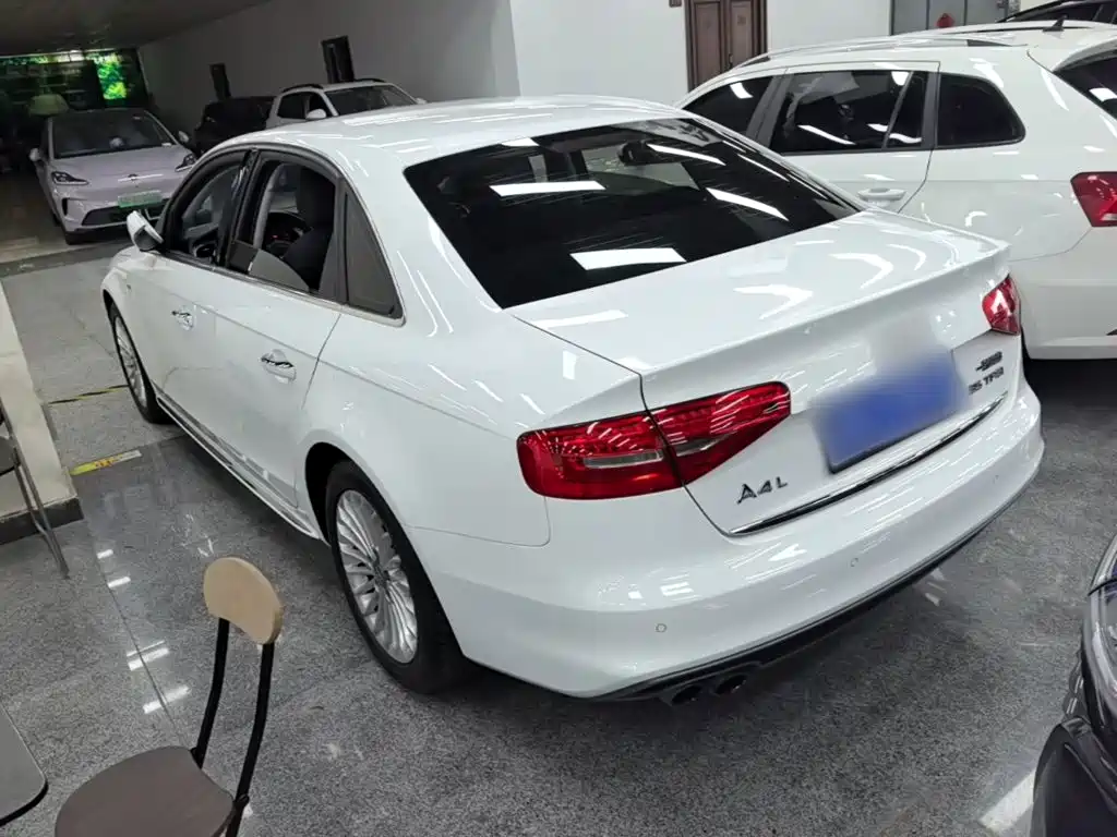 Audi A4L — миниатюра 5