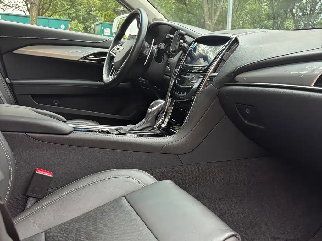 Cadillac ATS-L — миниатюра 3