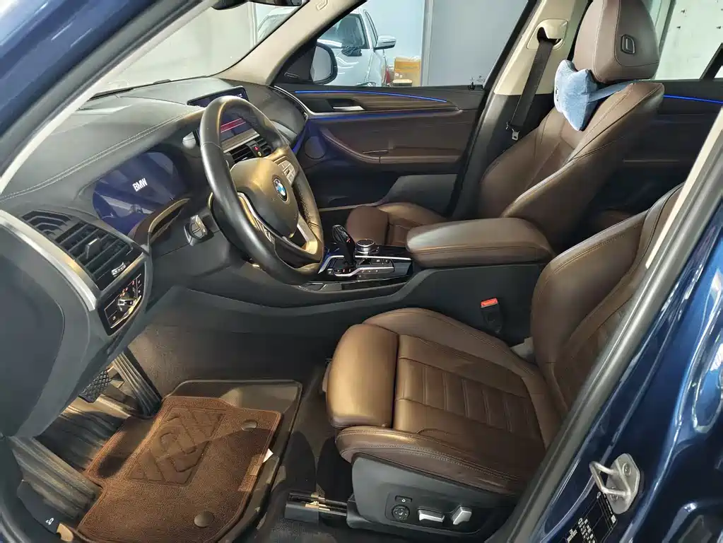 BMW X3 — миниатюра 7