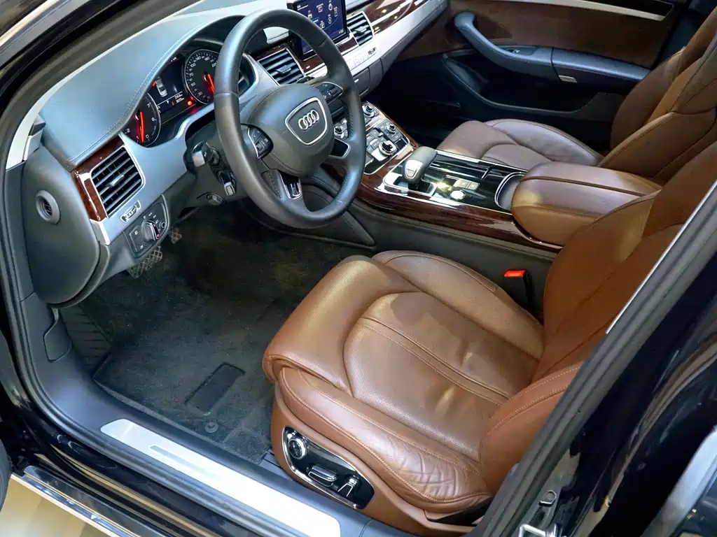 Audi A8 2012 A8L 45 TFSI quattro Luxury