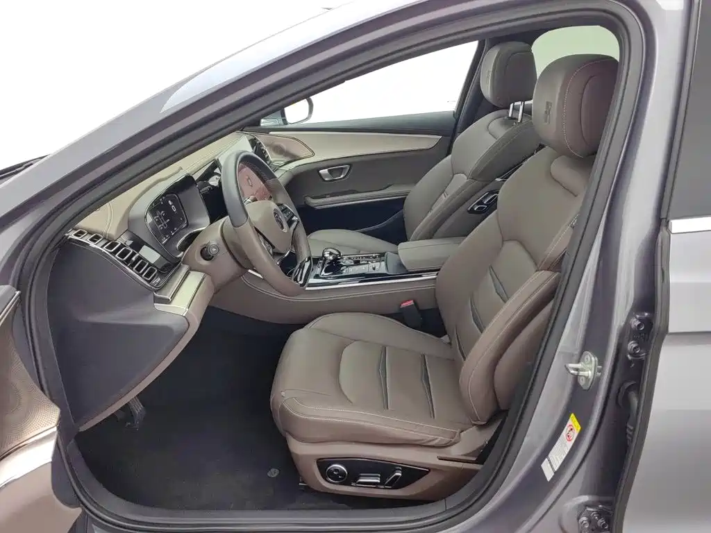 BYD Han — миниатюра 10