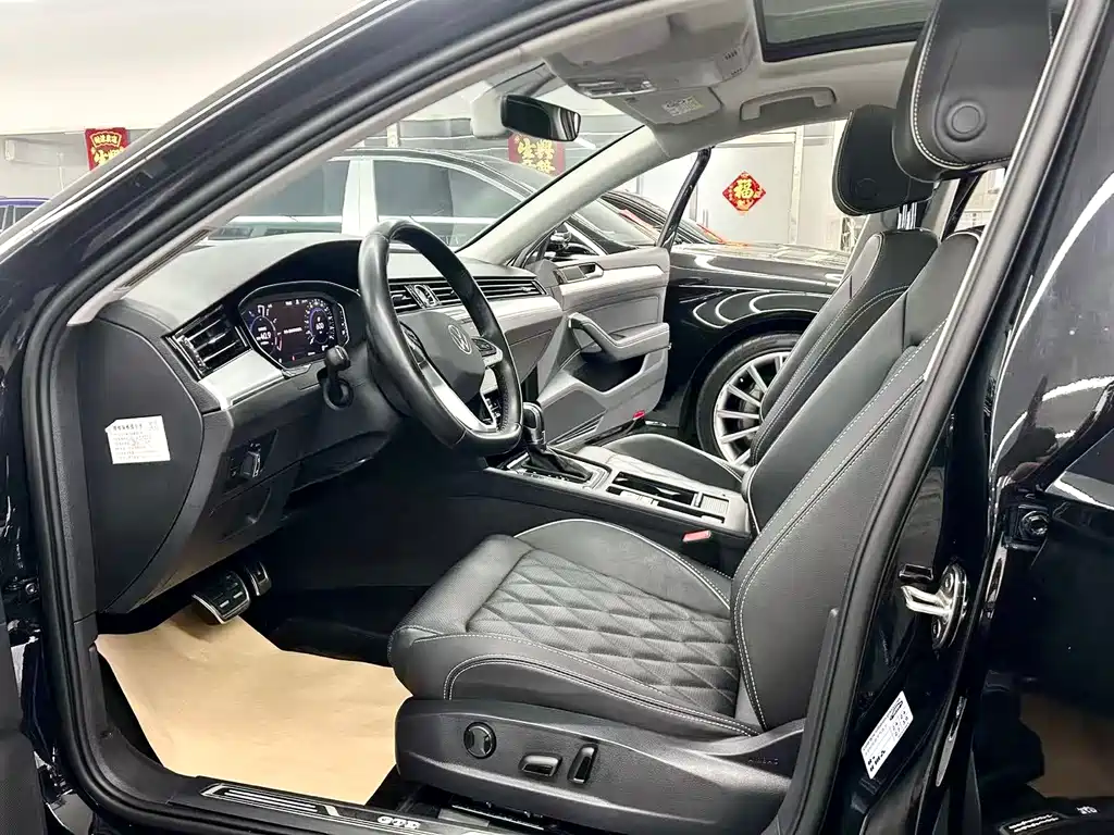 Volkswagen Magotan PHEV — миниатюра 7