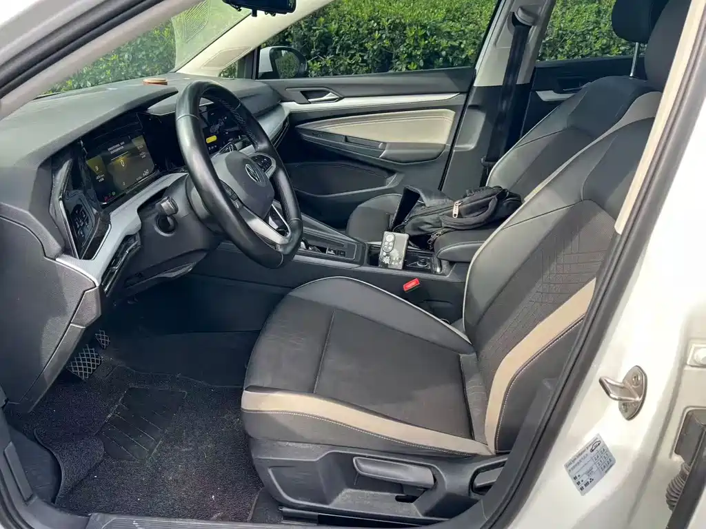 Volkswagen Golf — миниатюра 4