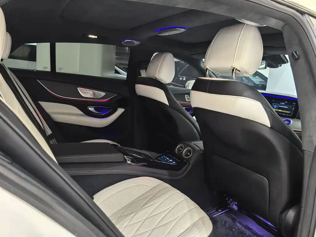 Mercedes-Benz AMG GT — миниатюра 13
