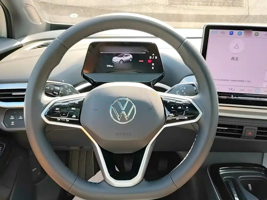 Volkswagen ID.4 Crozz — миниатюра 11