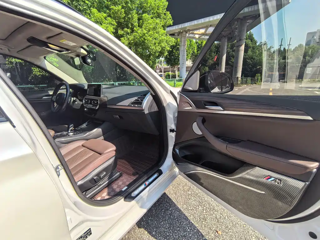 BMW X3 — миниатюра 15